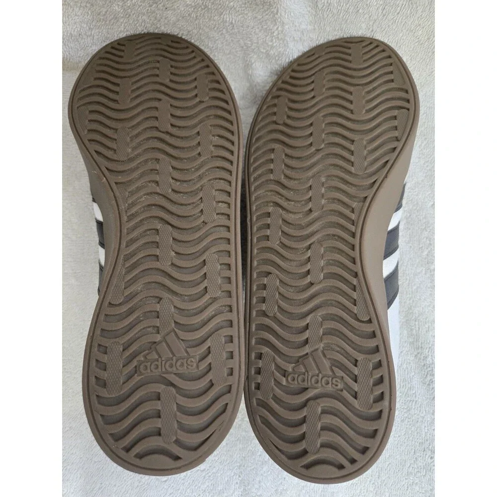 Adidas Women's VL Court 3.0 Sneaker White/Black Size 7.5 Lightly Used School